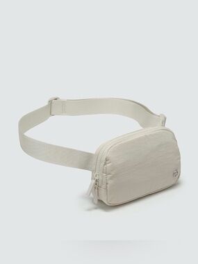 Pander White Opal Belt Bag Fanny Pack Crossbody NWOT Adjustable Strap